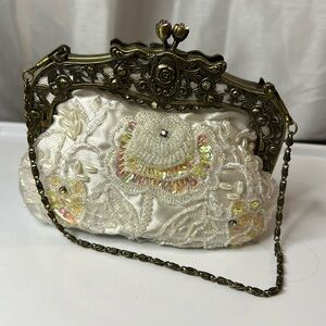 Adorable white evening bag